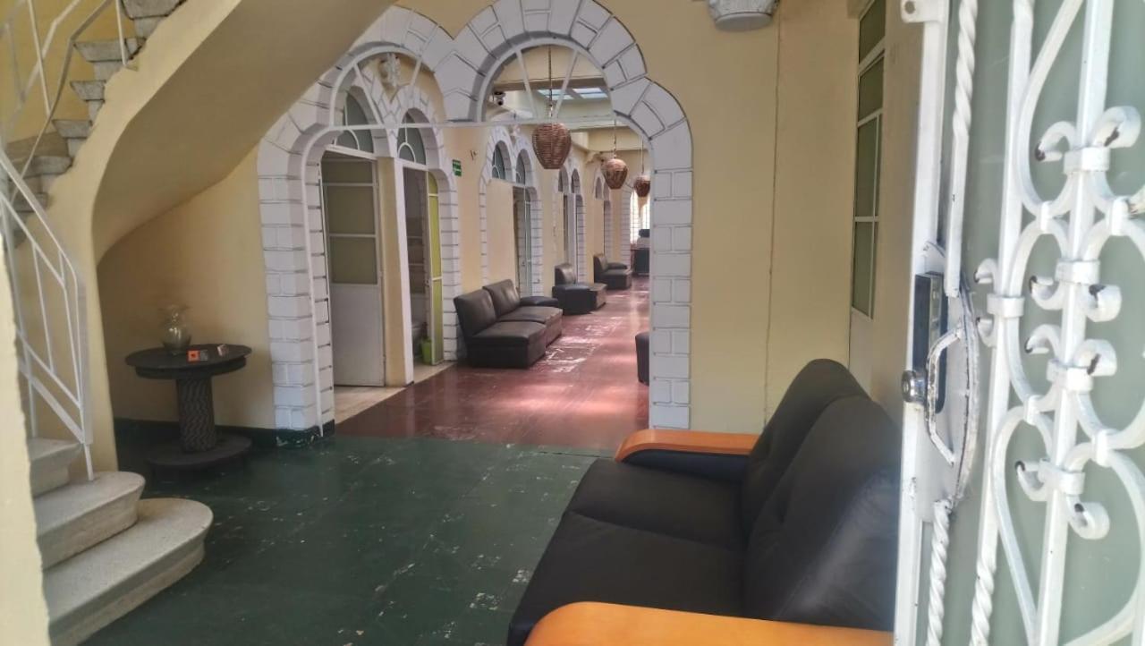 Hostal 307 Puebla Zewnętrze zdjęcie