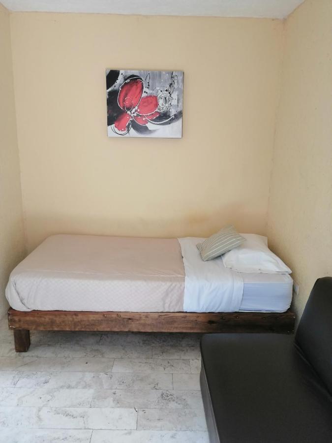 Hostal 307 Puebla Zewnętrze zdjęcie